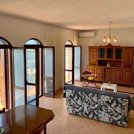 Guesthouse Villa Rosa Берат Екстер'єр фото